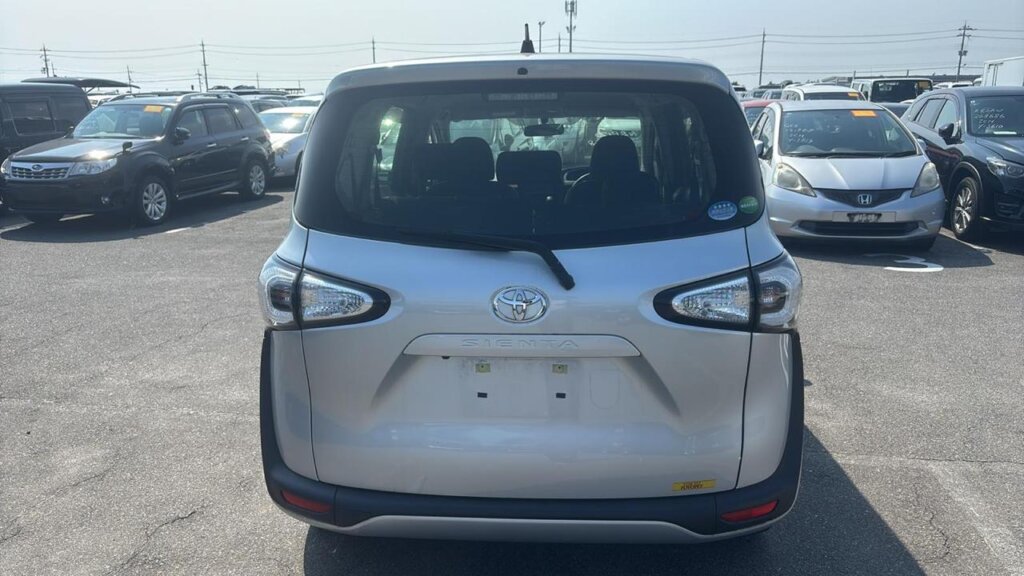 2018 Toyota Sienta