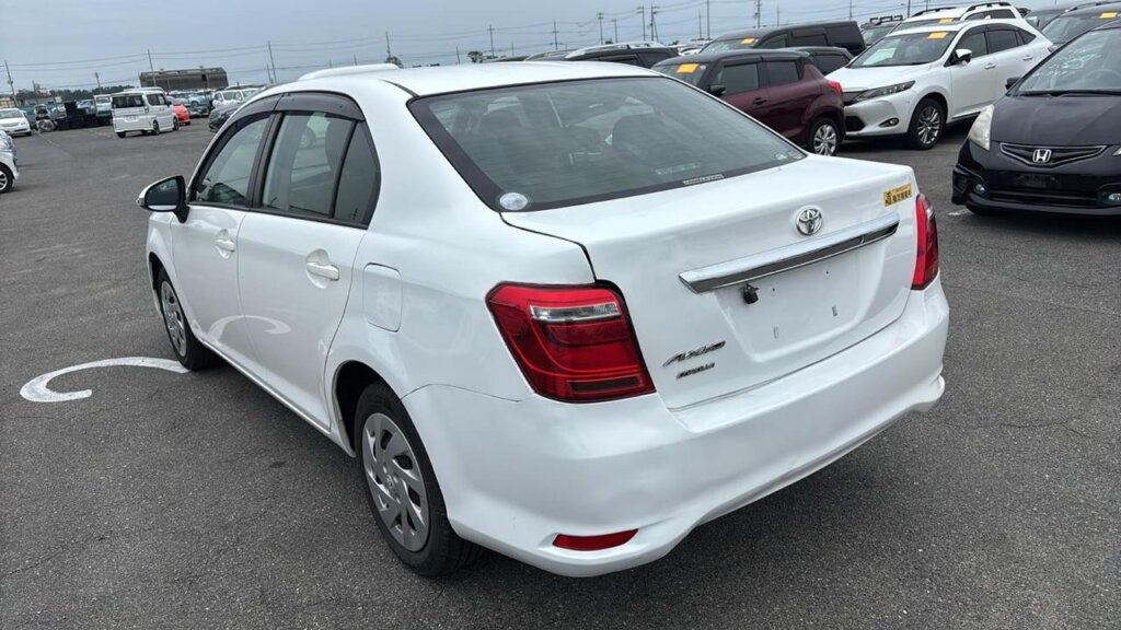 2019 Toyota Axio