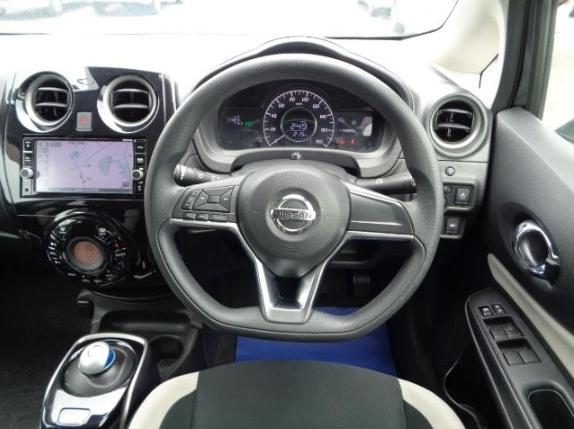 2018 Nissan E-power X