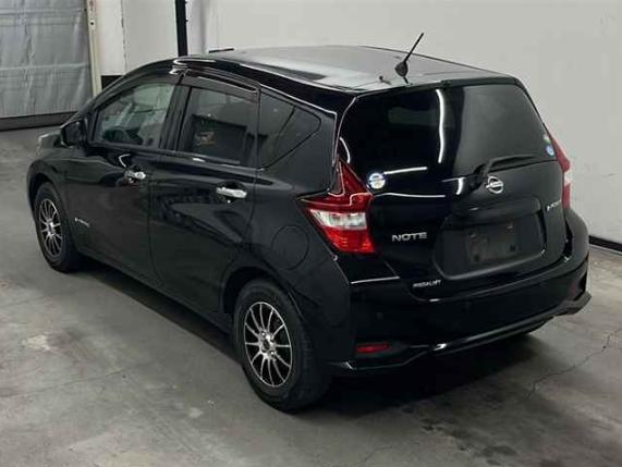 2018 Nissan Note E-power Medalist