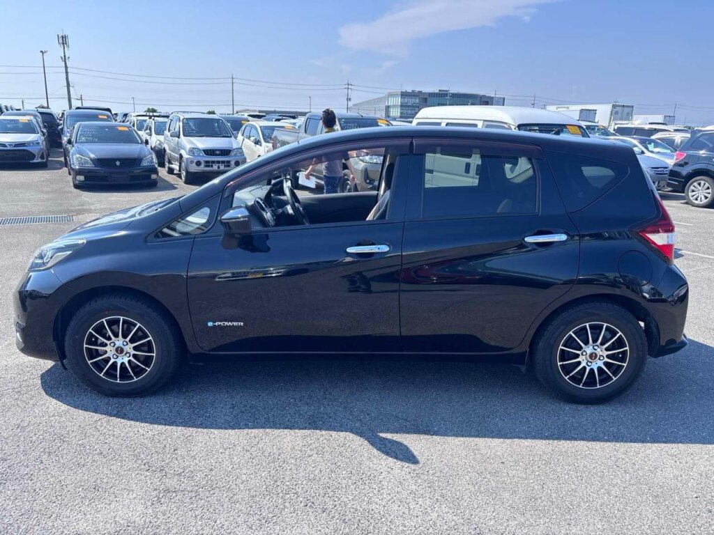 2018 Nissan Note E-power Medalist