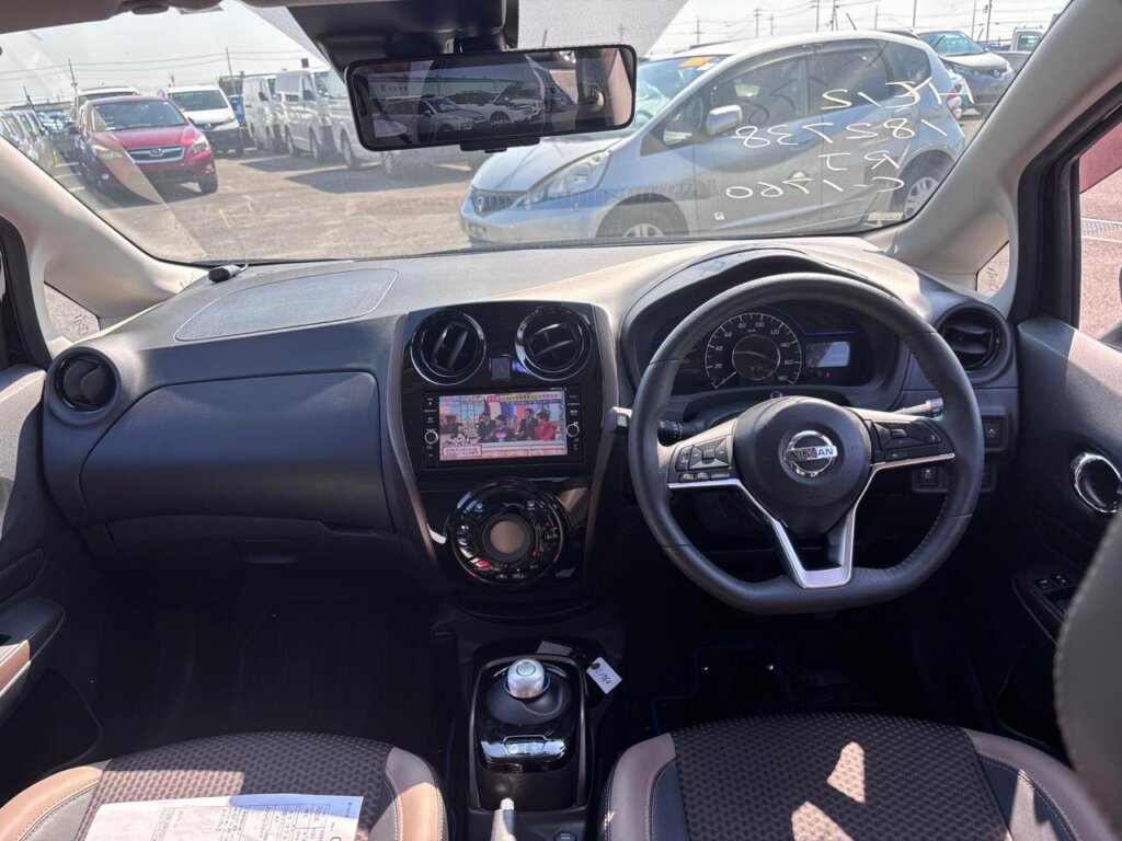 2018 Nissan Note E-power Medalist