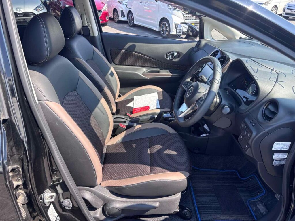 2018 Nissan Note E-power Medalist