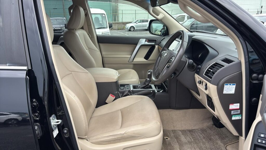 2020 Toyota Prado TX L