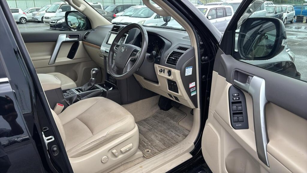 2020 Toyota Prado TX L