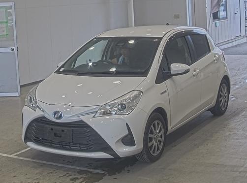 2018 Toyota Vitz Hybrid