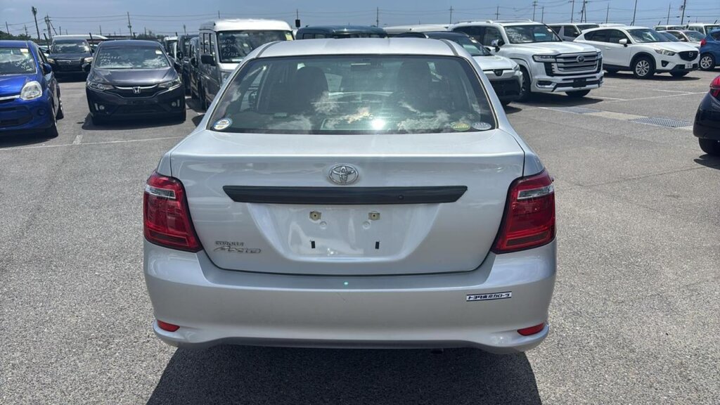 2018 Toyota Corolla Axio