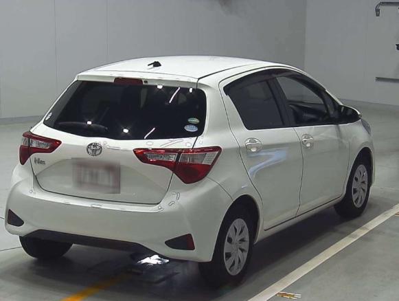 2018 Toyota Vitz