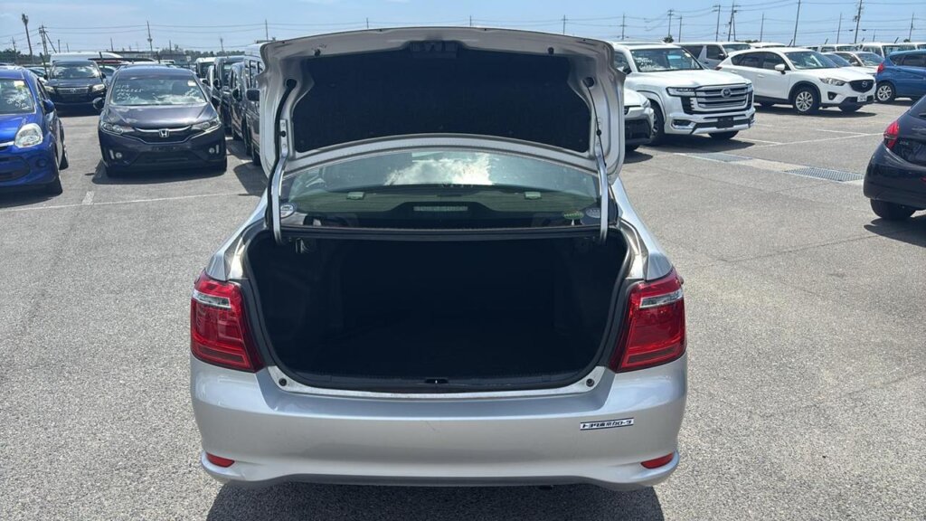 2018 Toyota Corolla Axio