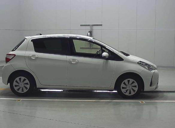 2018 Toyota Vitz