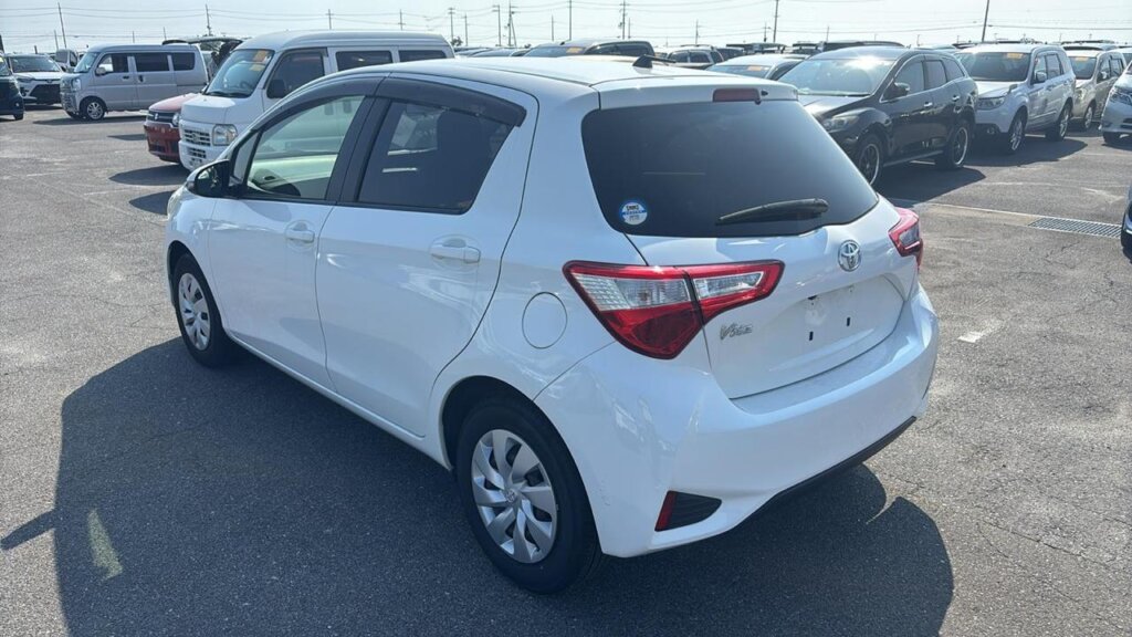 2018 Toyota Vitz