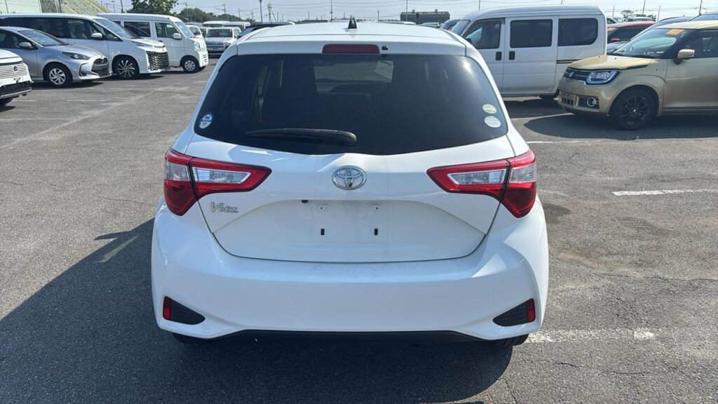 2018 Toyota Vitz