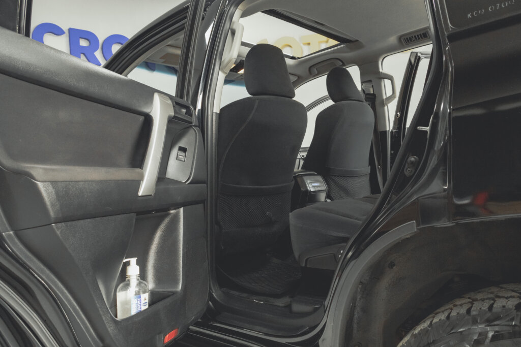 2018 Toyota Prado TX L with Sunroof