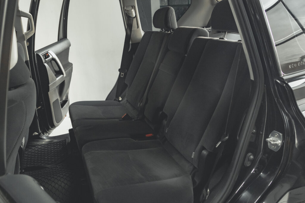 2018 Toyota Prado TX L with Sunroof