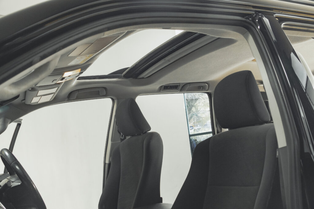 2018 Toyota Prado TX L with Sunroof
