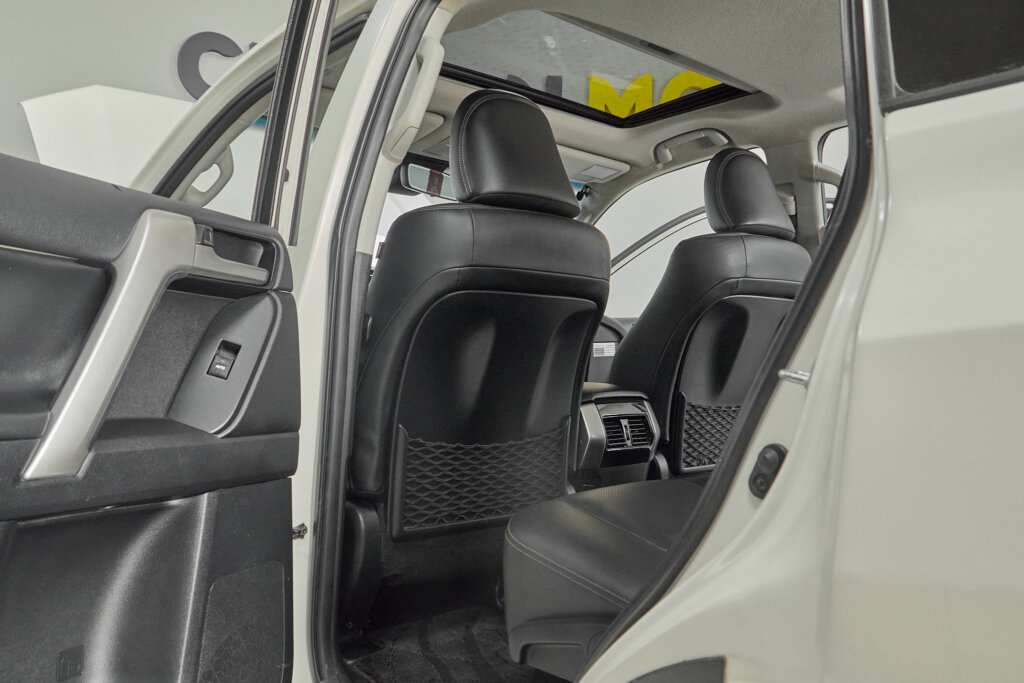 2020 Toyota Prado