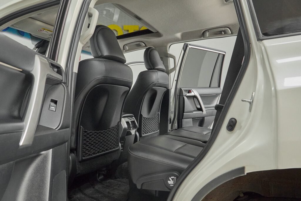 2020 Toyota Prado