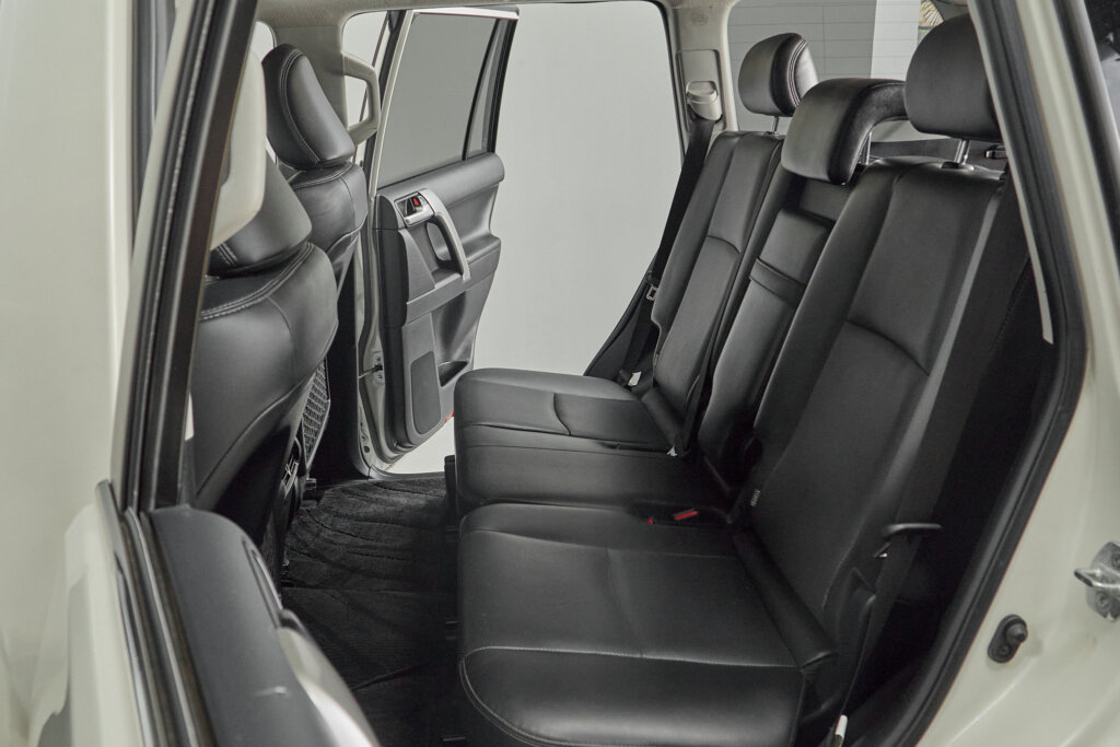 2020 Toyota Prado