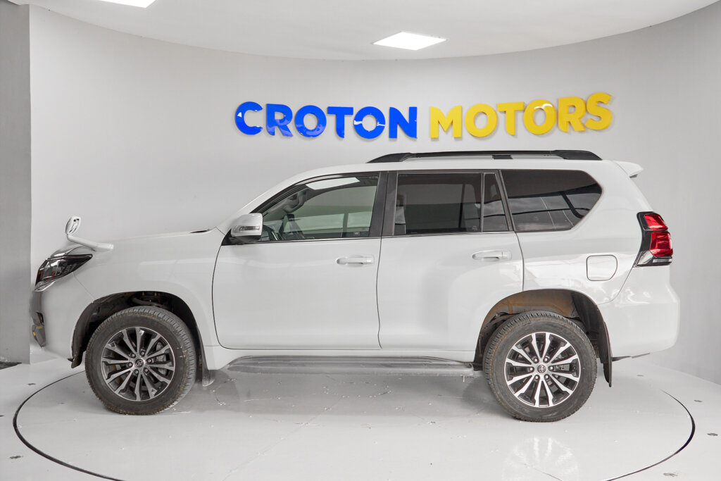 2020 Toyota Prado