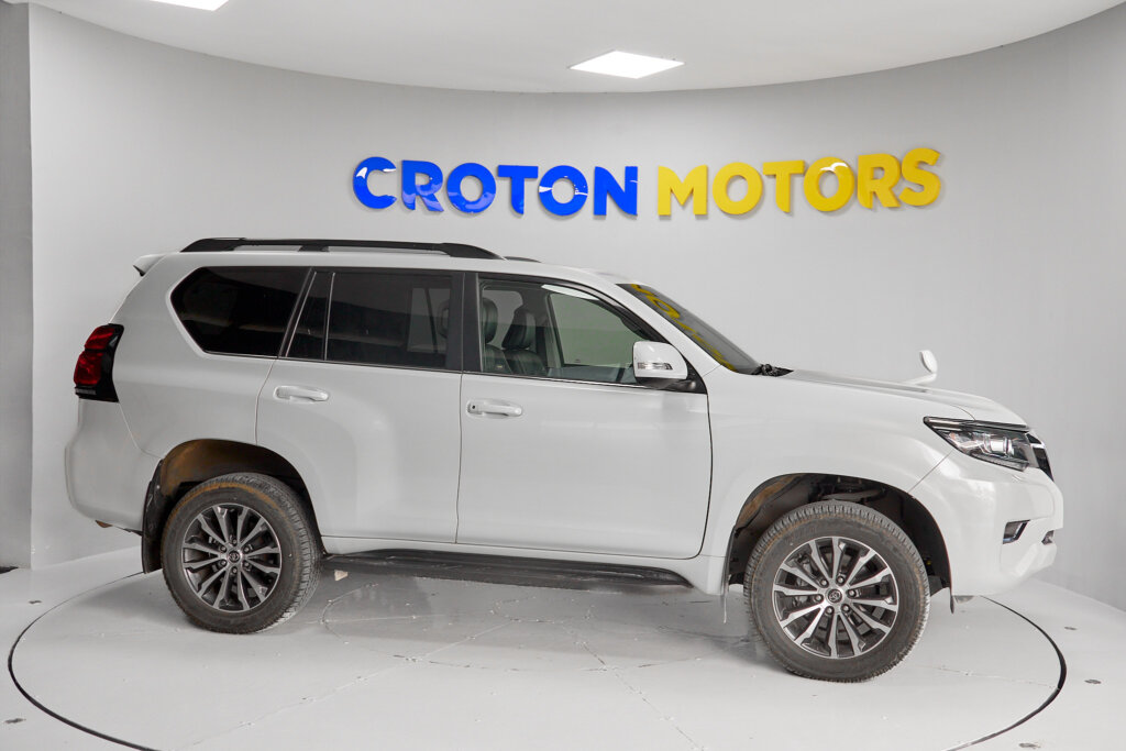2020 Toyota Prado