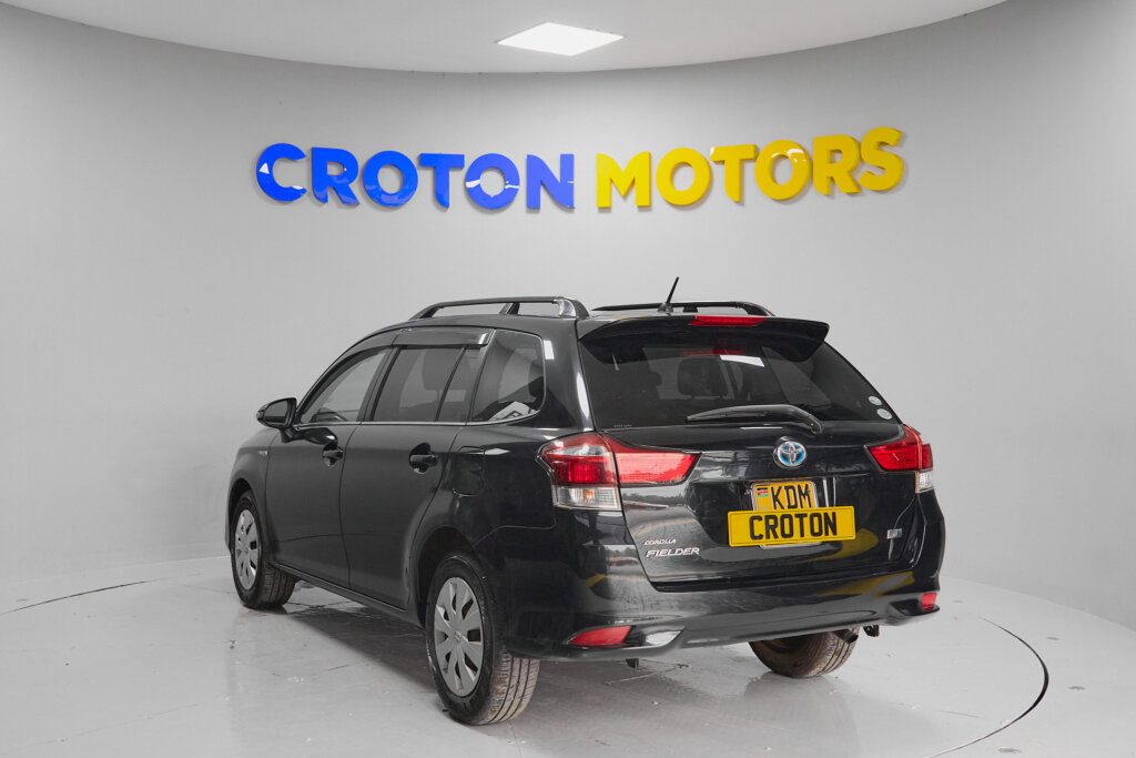 2016 Toyota Fielder