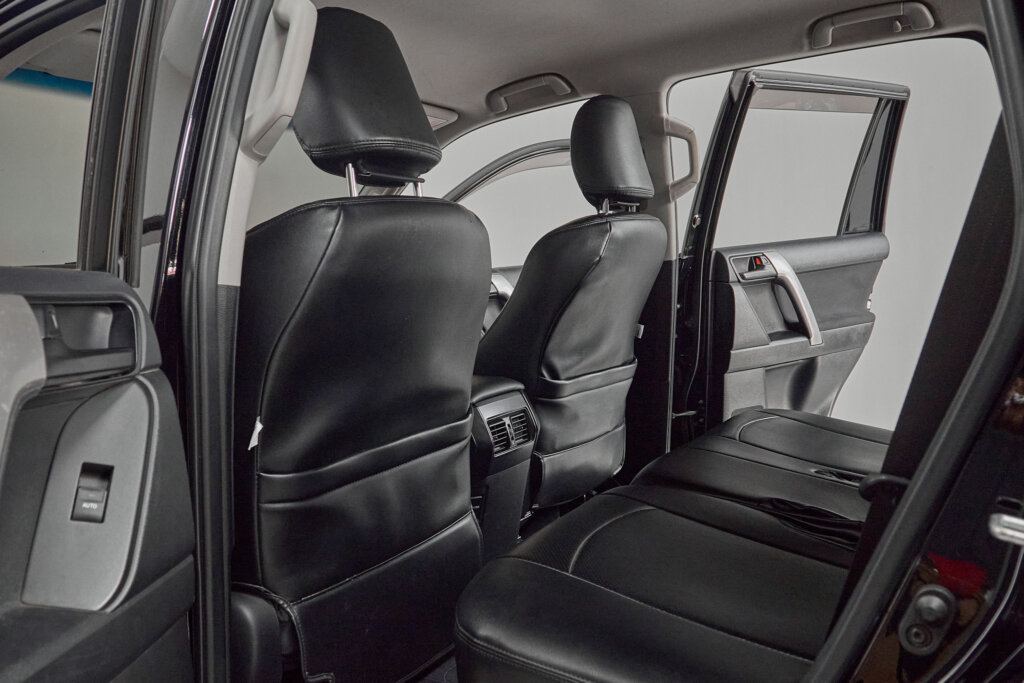2017 Toyota Prado