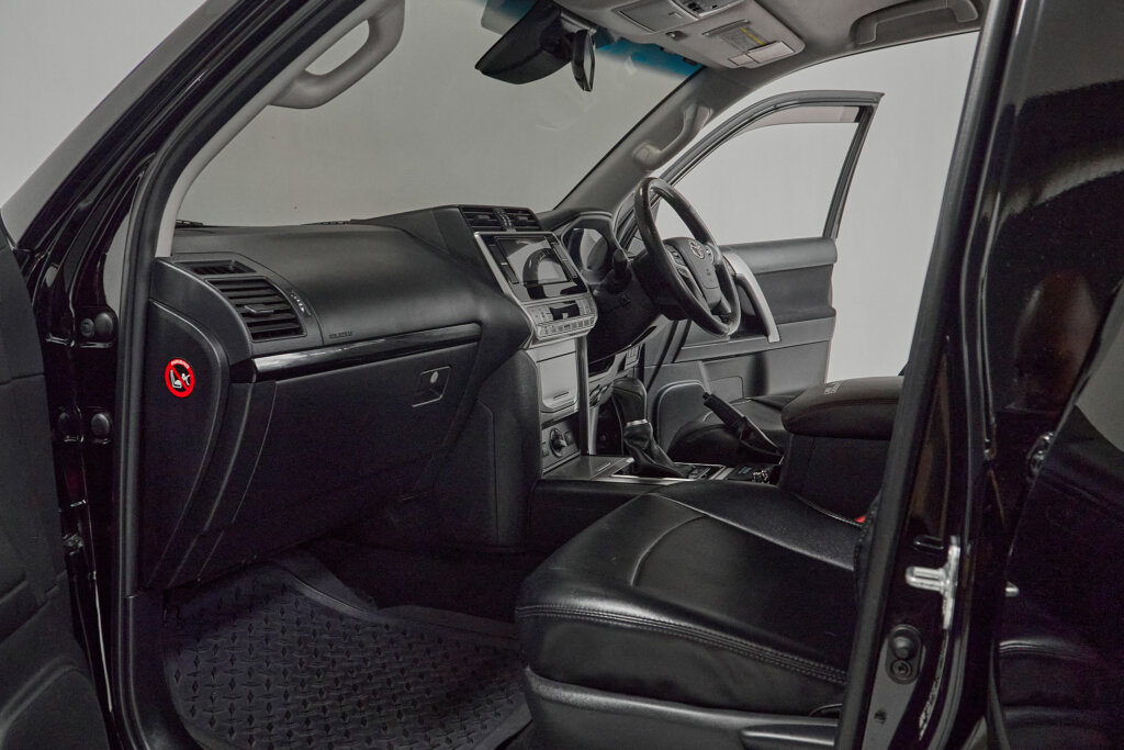 2017 Toyota Prado