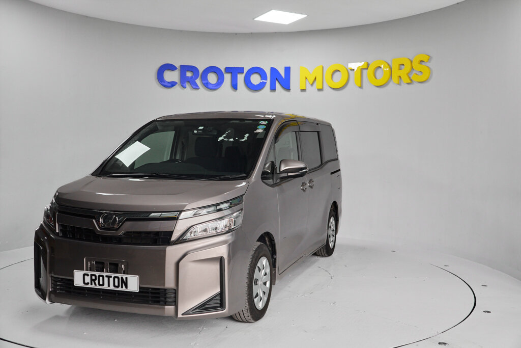 2018 Toyota Voxy