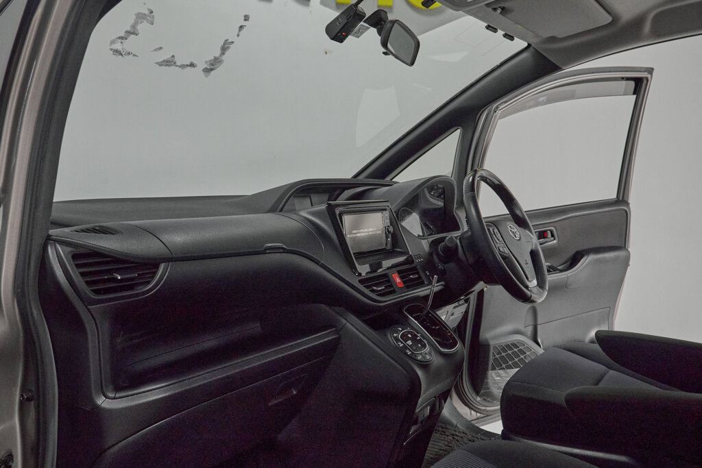 2018 Toyota Voxy