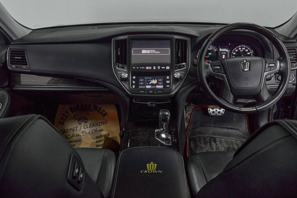 2017 Toyota Crown Athlete