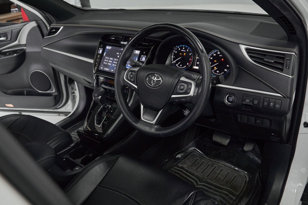 2018 Toyota Harrier New Shape