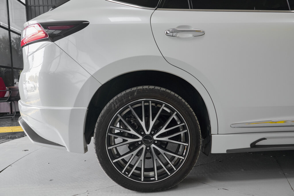 2018 Toyota Harrier New Shape