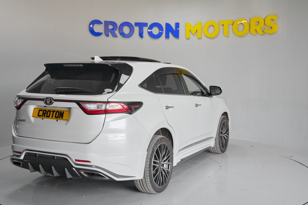 2018 Toyota Harrier New Shape