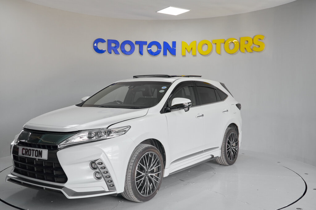 2018 Toyota Harrier New Shape