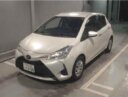 2018 Toyota Vitz thumbnail
