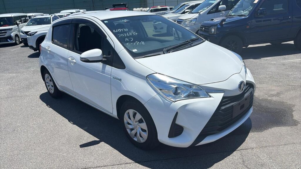 2018 Toyota Vitz Hybrid