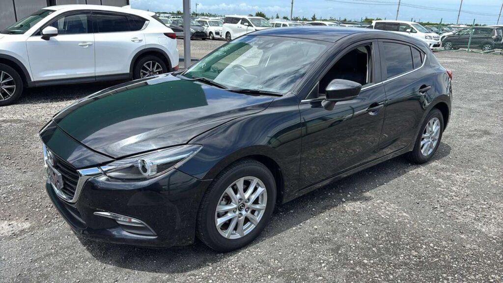 2018 Mazda Axela