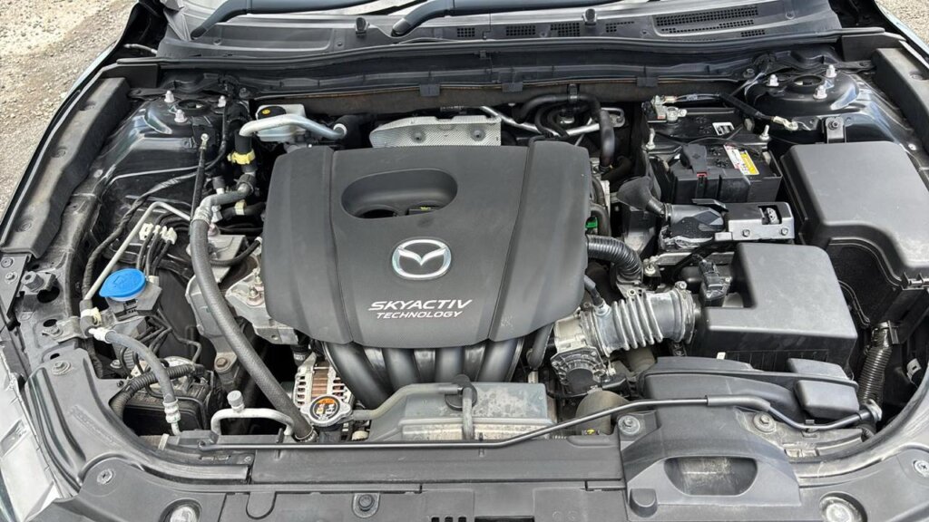 2018 Mazda Axela