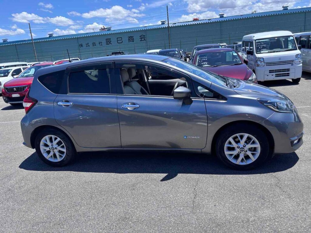 2018 Nissan Note E-Power Medalist