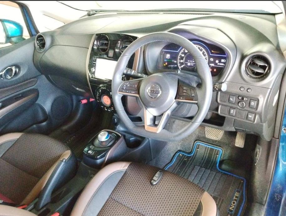 2018 Nissan Note E-Power Medalist