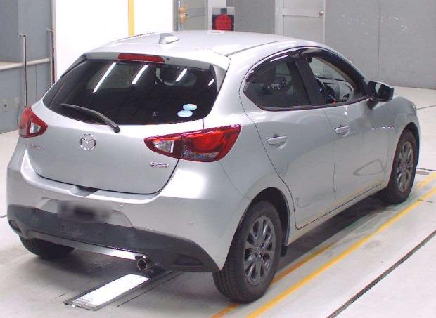 2018 Mazda Demio