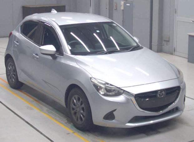 2018 Mazda Demio