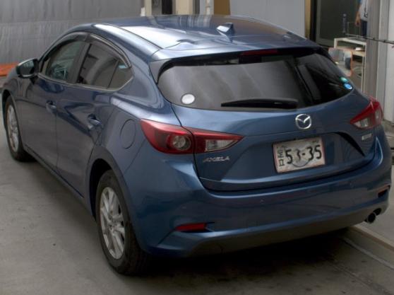 2018 Mazda Axela
