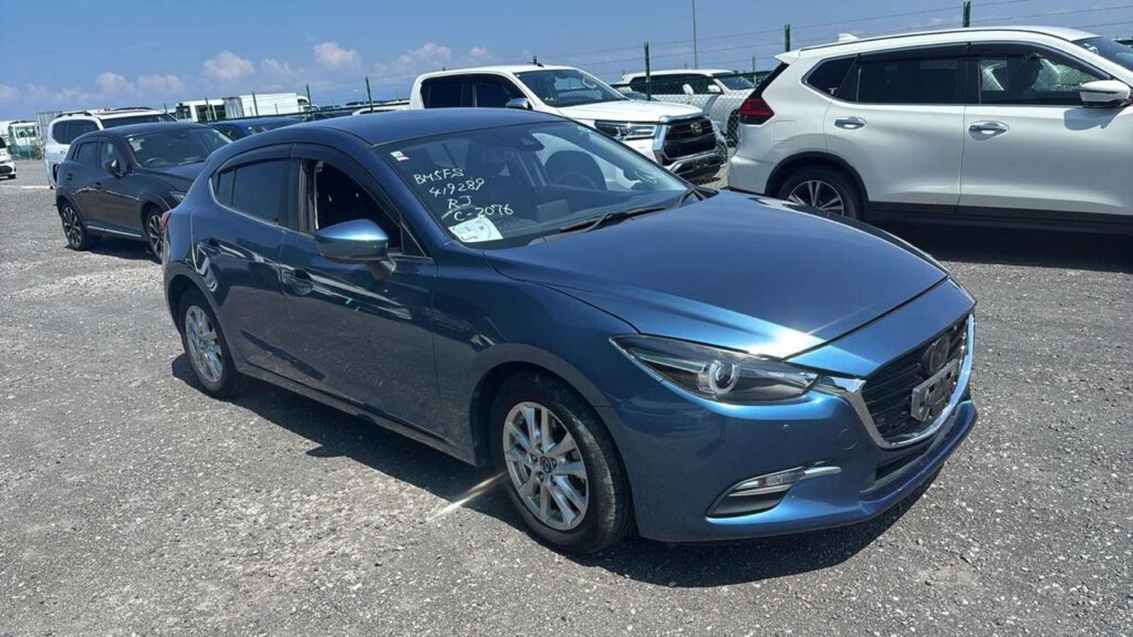 2018 Mazda Axela