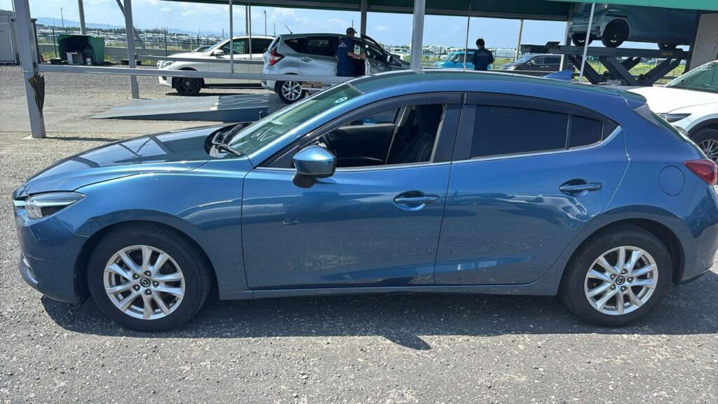 2018 Mazda Axela