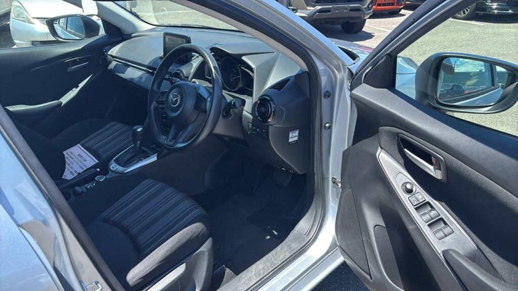 2018 Mazda Demio