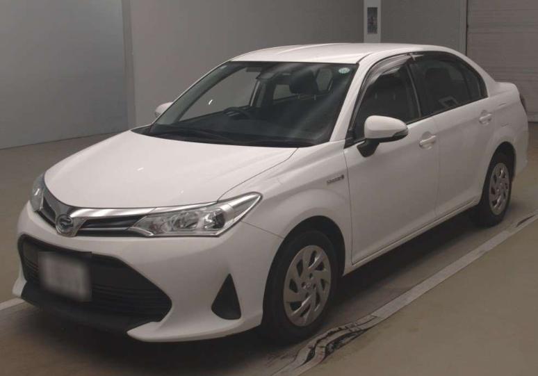 2018 Toyota Axio Hybrid