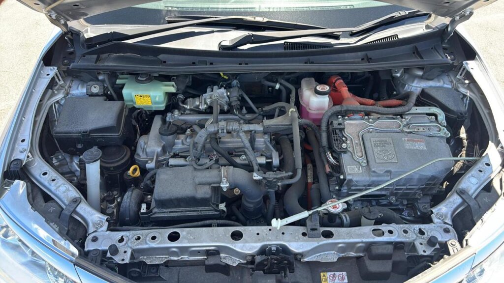 2018 Toyota Fielder Hybrid