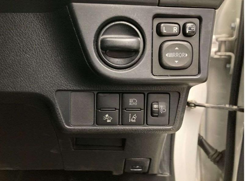 2018 Toyota Axio Hybrid