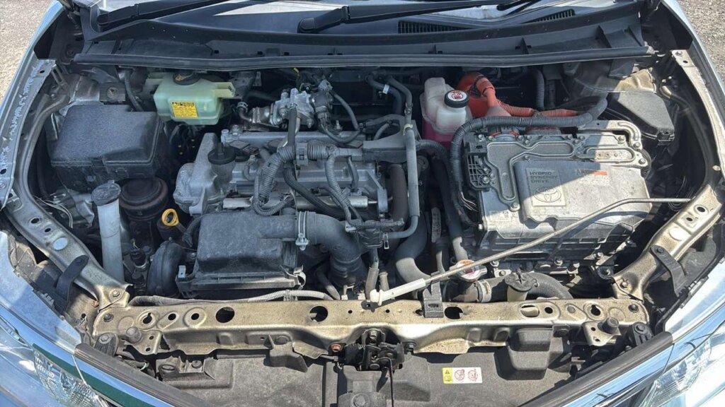 2018 Toyota Fielder Hybrid